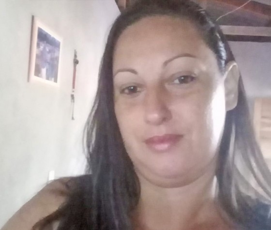 2025062301125274be16979710d4c4e7c6647856088456139225898525413328-1 Mulher perde a vida e homem fica ferido em queda de moto próximo à entrada de Porto dos Gaúchos